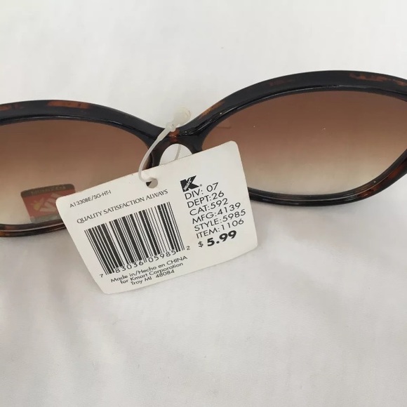 SOLD NWT Vintage BIG Frame 80's Sunglasses - Picture 5 of 6